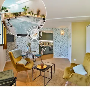 https://apparthotel-spa-les-voiles-le-groix.inbrittany.com